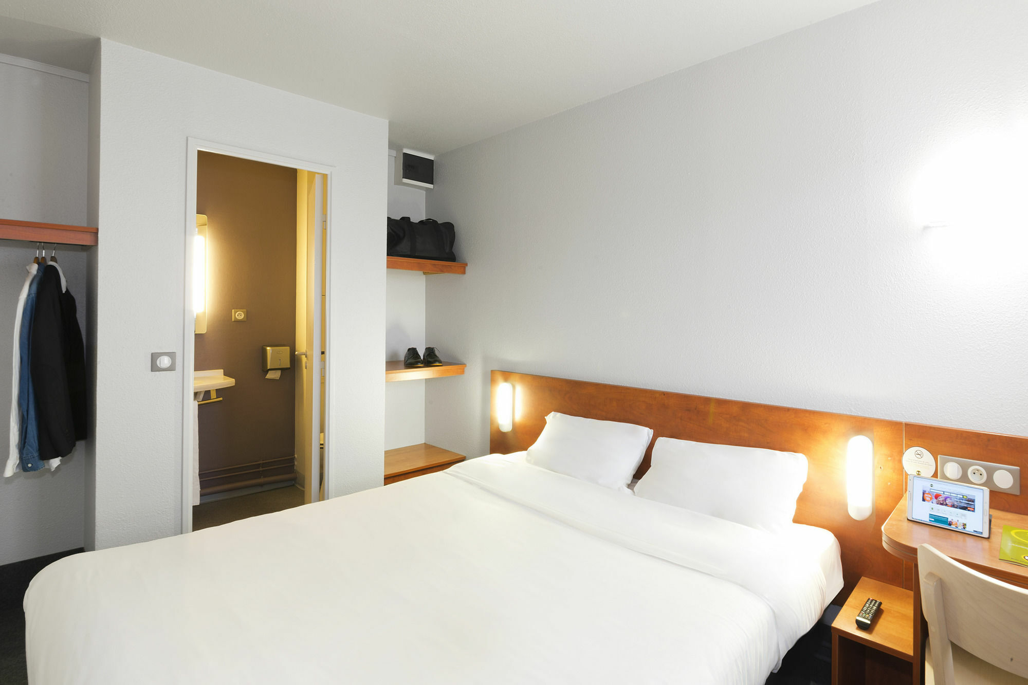 B&B HOTEL Angers 1 Beaucouzé Kültér fotó